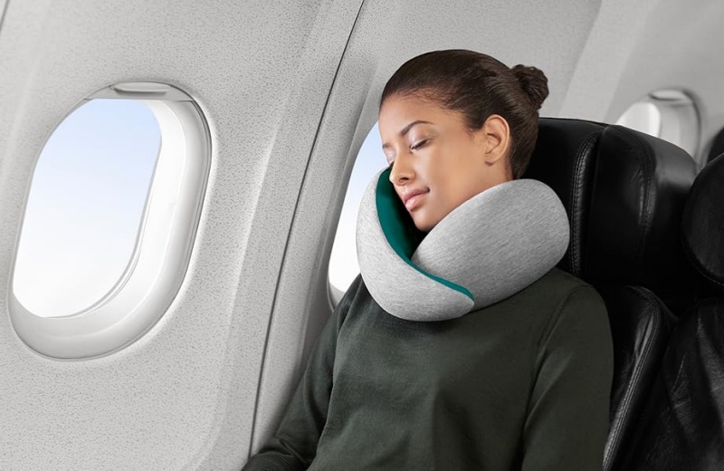 A Travel Pillow That Allows You To Have A Pleasant Journey
