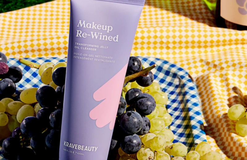 Benefits Of Buying Transforming Jelly Oil Cleanser