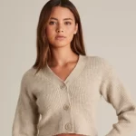Benefits Of Wearing Knitted V-neck Cardigan