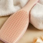 Best Features Of The Mini Ultimate Detangling Hair Brush