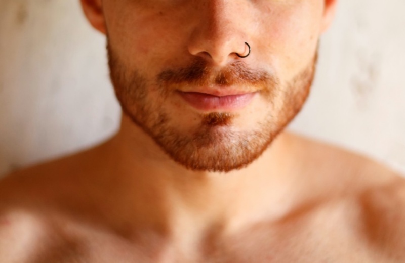 Features Of Men’s Nose Earrings