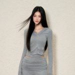 How To Choose A V-neck Hoodie