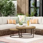 How To Choose An Outdoor Throw Pillow?