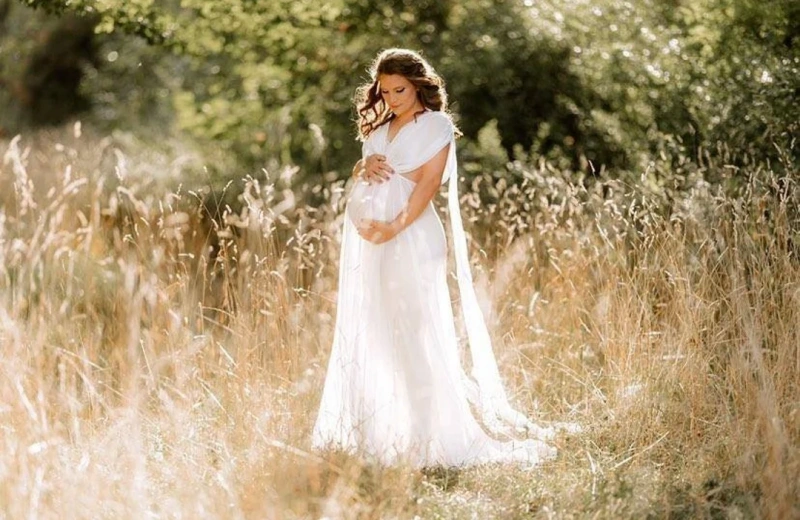 Pretty PLUS-Size Maternity Dresses