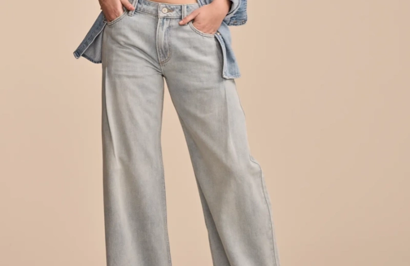 Professional Knowledge Of Mid-waisted Straight-leg Jeans