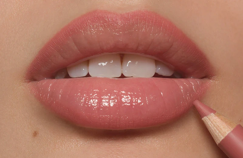 The Introduction And Use Of Mac Lip Pencil